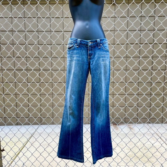 Paige Denim Lo-Rise Boot Cut  Blue Jeans Size 28 Petite Length Dark Wash Faded - Picture 1 of 8